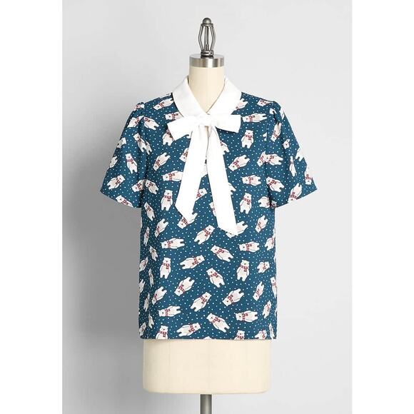 NWT ModCloth Christmas blouse top winter polar bear XS - Picture 1 of 4